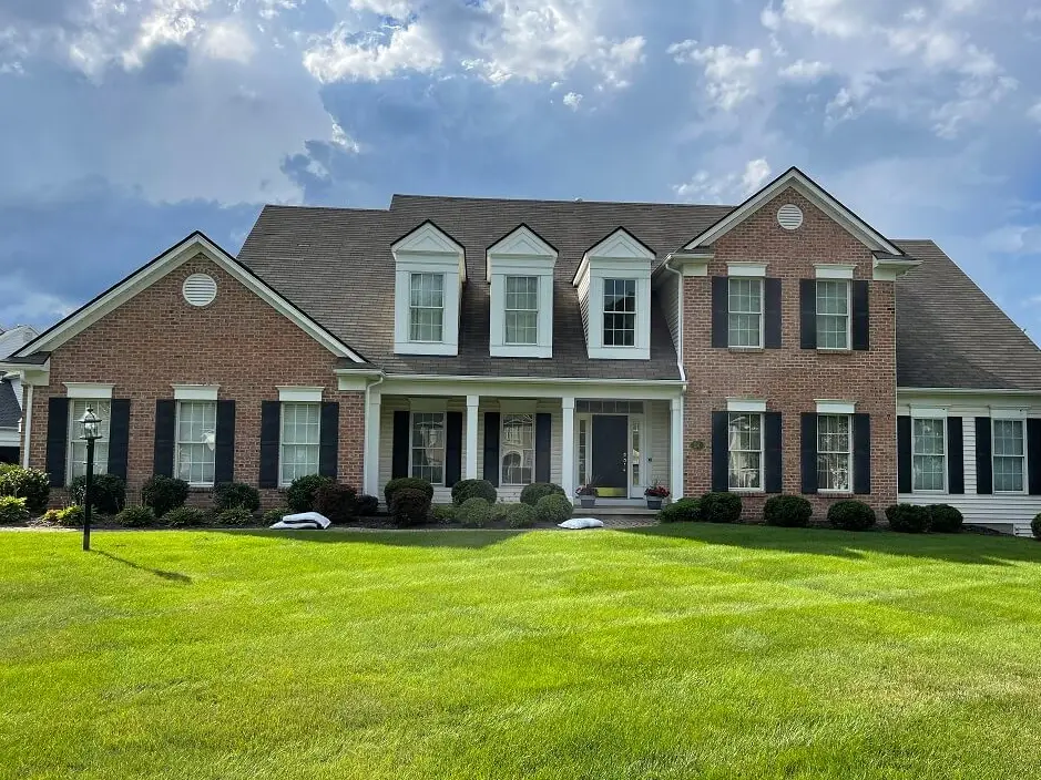 Completed roofing project by Stellar Roofing